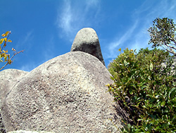 唐人岩