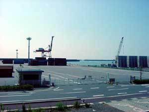 フォト：高知新港